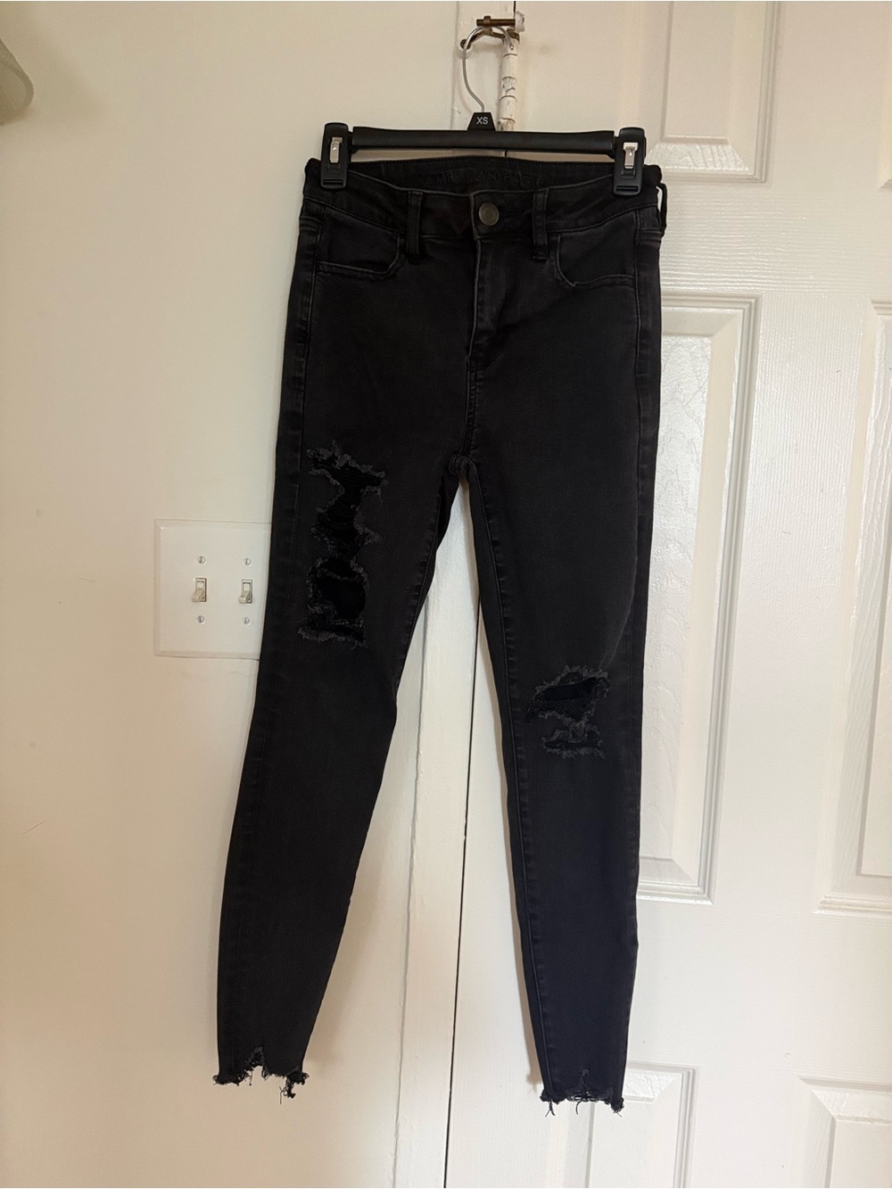 American Eagle Black Distressed High Rise Next Level Stretch Skinny Jeans
